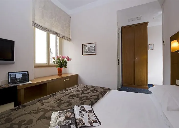 Hotel De Petris Roma
